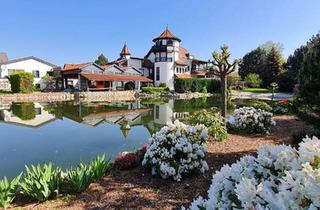 Villa kaufen in 08371 Glauchau, Traumhaftes Anwesen mit Villa (363 m²) und EFH (177 m²), Schwimmteich + Garagen