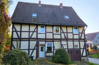 Haus kaufen in 34355 Staufenberg, Individuelles altes geräumiges Fachwerkhaus mit großem Grundstück und Garage