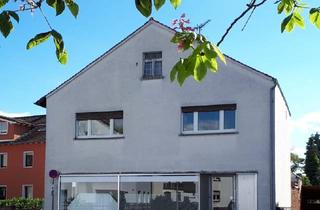 Haus kaufen in 63791 Karlstein, Traumlage am Main: vielseitig nutzbares Haus auf 2100 qm Grundstück mit zusätzl. Bauplatz