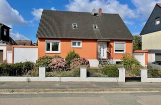 Mehrfamilienhaus kaufen in Im Mittelfelde, 30890 Barsinghausen, Provisionsfreies Mehrfamilienhaus mit 2 Garagen