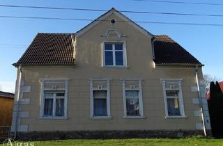 Haus kaufen in 15306 Lindendorf / Dolgelin, Bezugsfreies Zweifamilienhaus in Lindendorf / Dolgelin mit Sanierungsbedarf