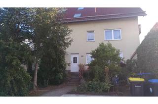 Wohnung kaufen in Hermann- Hendrich- Straße, 99735 Kleinfurra, Schöne Eigentumswohnung mit 2 Garagen in Kleinfurra zu verkaufen