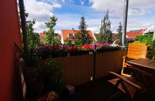 Wohnung kaufen in 01445 Radebeul, Schöne Altbauwohnung mit Balkon im Zentrum von Radebeul