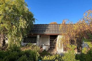 Haus kaufen in 14612 Falkensee, Bungalow mit viel Potenzial in Falkensee in ruhiger Lage