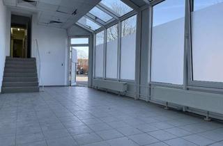 Lager mieten in Hauptstraße 241, 44649 Wanne, Imbiss Cafe Lagerraum im WEZ Wanne Fußgängerzone Wannerstraße