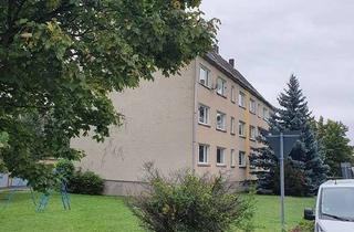 Anlageobjekt in Pappelallee 8/9, 07570 Harth-Pöllnitz, 14 Wohneinheiten ( 6 vermietet) als Renditeobjekt in Niederpöllnitz zu verkaufen :) + 10 Garagen :)