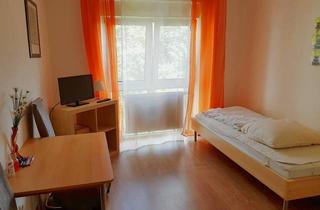 Wohnung kaufen in Adolf-Braun-Str., 90429 Nürnberg, 1 Zimmer Wohnung in Muggenhof