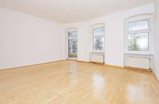 Wohnung kaufen in Stellingdamm, 12555 Köpenick (Köpenick), Ruhig gelegene Altbauwohnung mit Balkon !