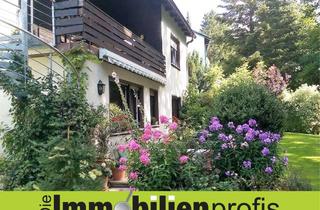Haus kaufen in 95032 Innenstadt, 1147 - HOF-Krötenbruck: 1-2 Familienhaus mit 3 Garagen in Top-Lage