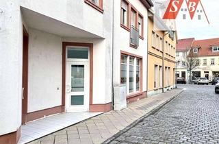 Gewerbeimmobilie kaufen in 99610 Sömmerda, Vermietete Gewerbeeinheit im EG eines Wohn- & Geschäftshaus in Sömmerda zu verkaufen!