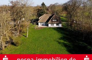 Haus kaufen in 25881 Tating, Herrschaftliches Anwesen auf parkähnlichem Grundstück in unmittelbarer Nähe zum Wattenmeer
