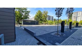 Garagen mieten in Mehrower Allee 20A, 12687 Marzahn, Stellplatz Nähe Ärztehaus in Berlin-Marzahn