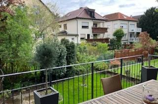 Wohnung mieten in Heinrich-Hoff Str., 68199 Mannheim, Sie finden hier eine einladend, helle, moderne und raffiniert geschnittene 3-Zimmer EG.-Wohnung mit großem Ost/Süd- Balkon und wunderschönem Gartenblick in einem sehr gepflegten un