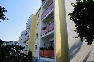 Wohnung mieten in Beethovenstraße 51, 01809 Heidenau, Sonnige 3-Zimmer-Wohnung mit großem Balkon