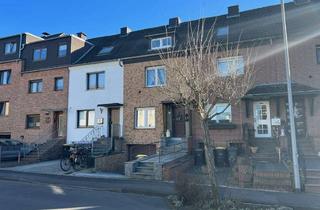 Haus kaufen in 53721 Siegburg, SIEGBURG WOLSDORF, Einfam-Haus in zentraler & ruhiger Lage, ca. 110 m² WNfl, 4-5 Zi, Garten, Stellpl