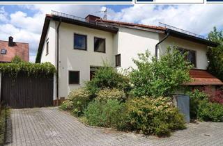Doppelhaushälfte kaufen in 90455 Katzwang, Helle Doppelhaushälfte mit Einliegerwohnung in ruhiger Lage