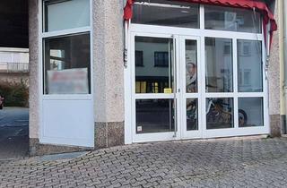Gewerbeimmobilie kaufen in 66773 Schwalbach, Gepflegtes Ladenlokal in zentraler Lage von Schwalbach