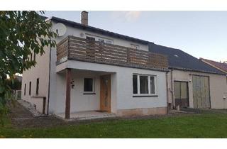 Haus kaufen in Dorfstraße, 09244 Lichtenau (Sachsen), Haus mit Werkstatt Garagen und Grundstück