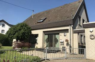 Haus kaufen in Hockenbroicher Straße 14, 53881 Euskirchen, Familienfreundliches Zuhause mit großem Garten