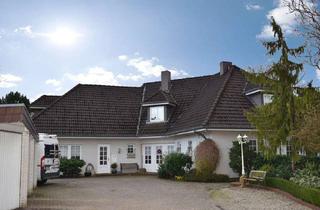 Villa kaufen in 24980 Wallsbüll, Imposante Villa mit vier Wohneinheiten in begehrter Wohnlage von Wallsbüll, neuer Preis!