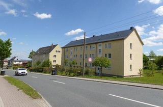 Wohnung mieten in Oelsnitzer Straße 61, 08223 Neustadt, Mit 58 m² bereits eine gemütliche 3-Raum-Wohnung in grüner Umgebung