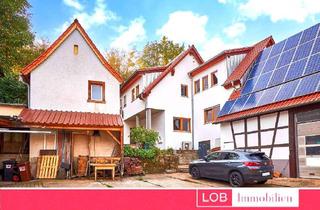 Haus kaufen in 67722 Winnweiler, Interessant für Investoren / 2 Einheiten 184,06 Wfl. + Halle