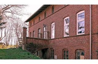 Haus kaufen in 18565 Insel Hiddensee, altes Gutshaus am Hafen - für 4 Familien