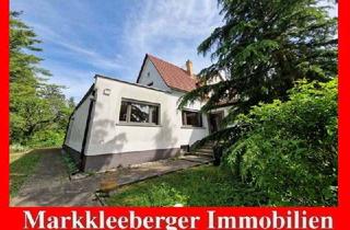 Doppelhaushälfte kaufen in 04416 Markkleeberg, Markkleeberger See: Doppelhaushälfte mit Potenzial und Nebengebäuden