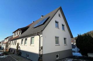 Doppelhaushälfte kaufen in 78532 Tuttlingen, Doppelhaushälfte in ruhiger Wohnlage (je eine Wohnung pro Etage) in Tuttlingen