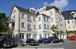 Wohnung kaufen in 07356 Bad Lobenstein, Zentrale Eigentumswohnung in gepflegtem Wohn- und Geschäftshaus