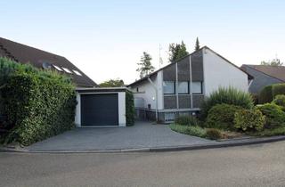 Haus kaufen in Hasenfeld, 51503 Rösrath, Provisionsfrei - wunderschön am Königsforst mit Riesengarten