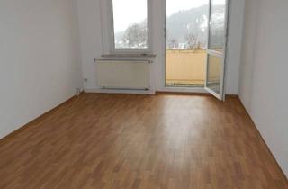Wohnung mieten in Kopernikusring, 08248 Klingenthal, Schüler aufgepasst! Kaltmiete 2 Monate geschenkt! Tolle 1-Raum-Wohnung mit Balkon und Aufzug!