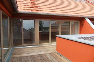 Wohnung kaufen in Graf-Von-Schwerin-Straße 7 a, 14469 Nauener Vorstadt, "Grand Palais du Lion": Stilvolle 4-Zimmer-Dachgeschoß- Wohnung mit großer Dachterrasse (vermietet)
