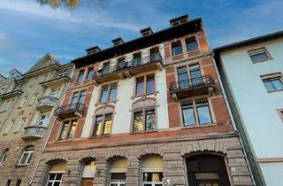 Immobilie kaufen in 76530 Innenstadt, Gewerbeeinheit zentrumsnah in historischem Gebäude