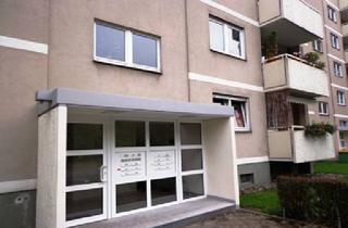 Wohnung kaufen in Buchenstraße, 79108 Freiburg, 3Zi-Wohnung mit Balkon und Loggia, VON PRIVAT