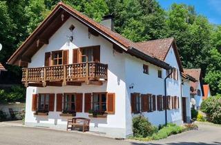 Haus kaufen in 85354 Freising, Wunderschönes Anwesen zur Pferde-/Tierhaltung, Domizil für eine große Familie