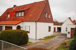 Doppelhaushälfte kaufen in 23611 Bad Schwartau, Mehrgenerationshaus mit Potential