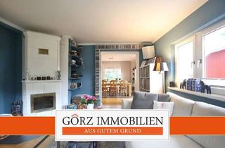 Einfamilienhaus kaufen in 25451 Quickborn, Charmantes und stilvolles Einfamilienhaus mit ca. 159 m² Wohn/Nutzfläche und Kaminofen & Carport und