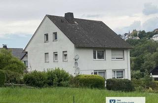 Haus kaufen in 33181 Bad Wünnenberg, Zweifamilienhaus mit Garten