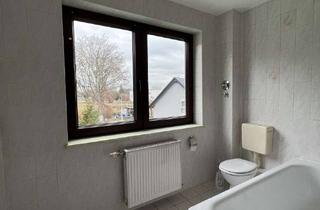 Wohnung mieten in 08371 Glauchau, schöne 2 Raumwohnung mit Tageslichtbad zu vermieten