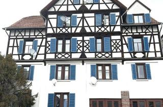 Wohnung kaufen in 73728 Esslingen am Neckar, Charmante und charakteristische 3-Zimmer-Wohnung im Herzen von Esslingen am Neckar