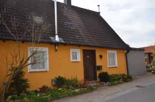 Bauernhaus kaufen in 96185 Schönbrunn im Steigerwald, Ehemaliges Bauernhaus - schönes EFH mit Nebengebäude