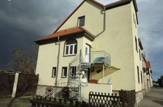 Einfamilienhaus kaufen in 39397 Kroppenstedt, Großes Einfamilienhaus, auch nutzbar als Zweifamilienhaus in Kroppenstedt