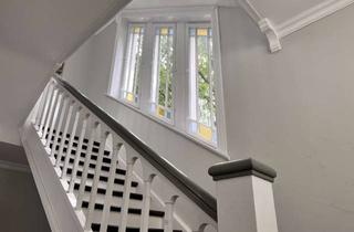 Wohnung kaufen in 22869 Schenefeld, Charmante 4,5-Zi.-Hochparterrewohnung mit Balkon & Terrasse, angrenzend an Hamburg