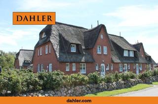 Haus kaufen in 25845 Nordstrand, Stilvolles Friesenendhaus in Toplage am Seedeich