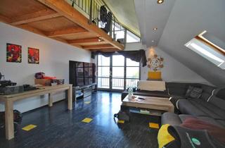 Wohnung kaufen in 94116 Hutthurm, Staunenswerte Maisonettewohnung inkl. Garage