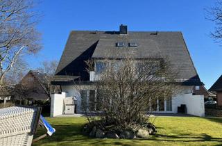 Anlageobjekt in 25980 Sylt, Sylt. Westerland Nord. Freistehendes weißes Einzelhaus mit schönem Grundstück in Strandnähe