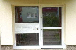 Wohnung kaufen in 31592 Stolzenau, 4 Zimmer Wohnung mit Balkon als Kapitalanlage