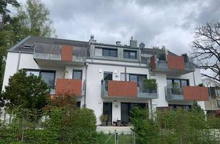 Wohnung kaufen in Lerchenbühl 51, 91056 Alterlangen, ERLANGEN ! Neuwertige, 2-Zimmer Luxuswohnung mit Terrasse und TG Stellplatz sucht nette Bewohner !