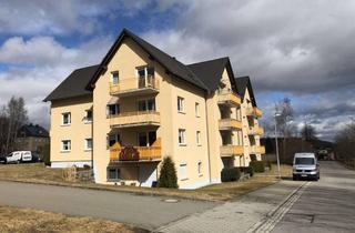 Wohnung mieten in Alte Thalheimer Straße, 09235 Burkhardtsdorf, Tolle Aussicht! Schicke 2-Zimmer-Wohnung mit Balkon